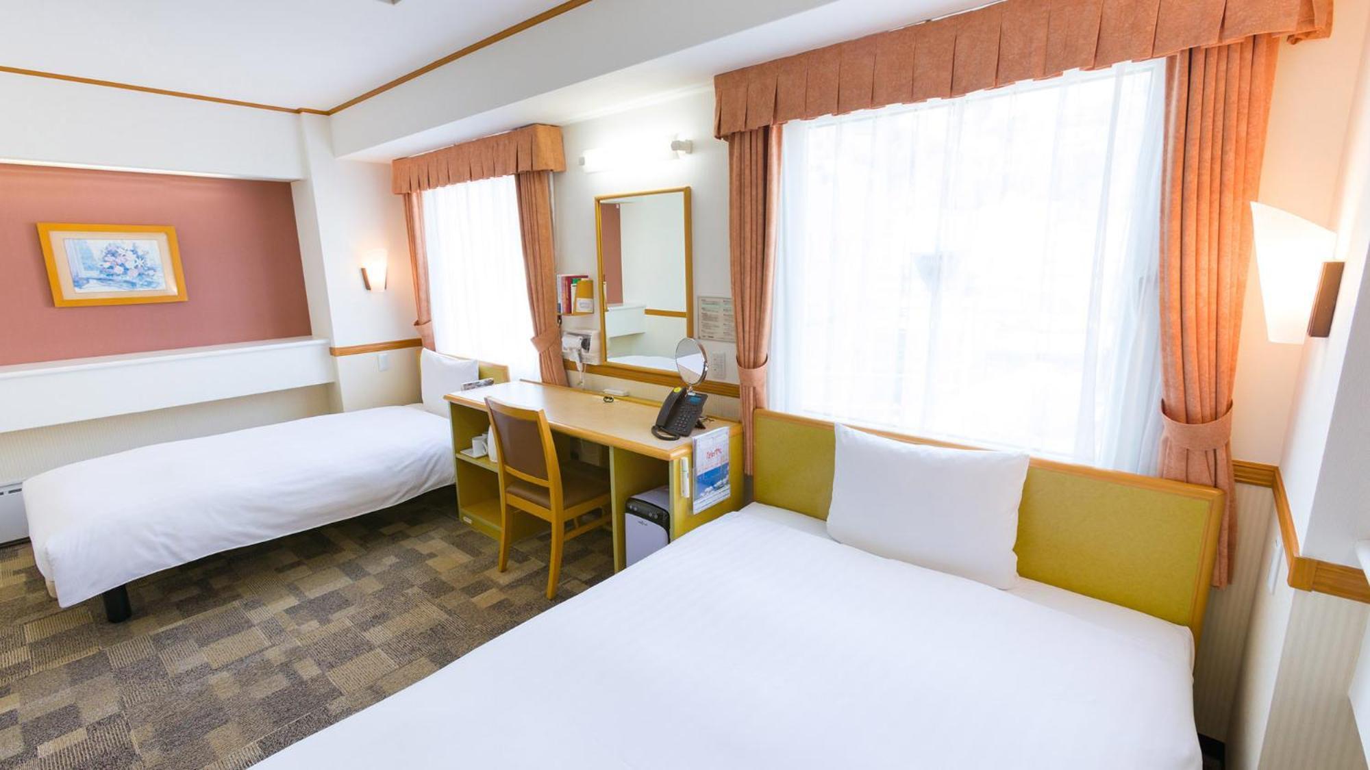 Toyoko Inn Sakudaira-Eki Asama-Guchi מראה חיצוני תמונה